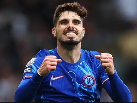 Pedro Neto lên tiếng ủng hộ FIFA Club World Cup