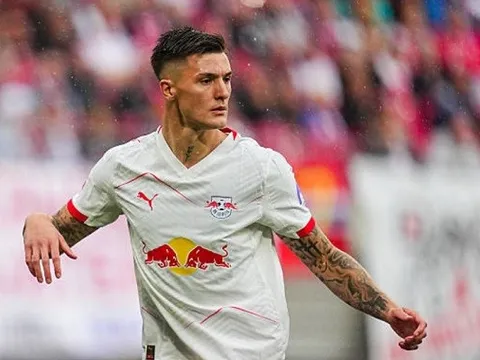 Arsenal muốn phá vỡ quy tắc chuyển nhượng để chiêu mộ Benjamin Sesko