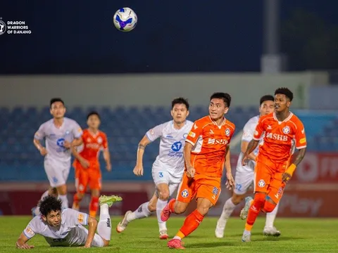 Lý do VPF bác bỏ đề xuất đổi sân đá play-off của SHB Đà Nẵng