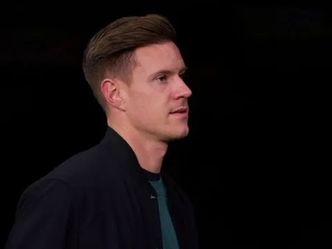 Drama Ter Stegen – Flick: Khi biểu tượng trở thành người thừa ở Barcelona