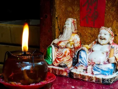 6 món đồ cũ rích, dùng chán cũng chớ vứt hay tặng kẻo lộc lá theo đấy mà đi