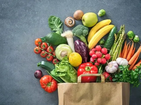 Bí quyết giữ rau quả tươi nguyên dù đi đường xa giữa trưa nắng, tiếc nhiều người không biết