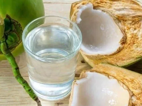 Sáng dậy không nên uống nước lọc: 5 loại nước bổ hơn cả nhân sâm, tổ yến bạn nên thử ngay