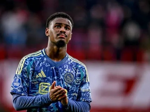 Arsenal tiến gần đến hợp đồng 50 triệu euro với Jorrel Hato