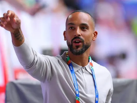 Theo Walcott: "Thật thất vọng khi Arsenal không theo đuổi một cầu thủ như vậy"