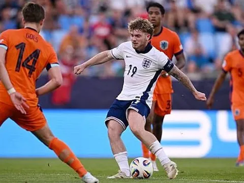 Anh nhấn chìm Hà Lan, vào chung kết EURO U21