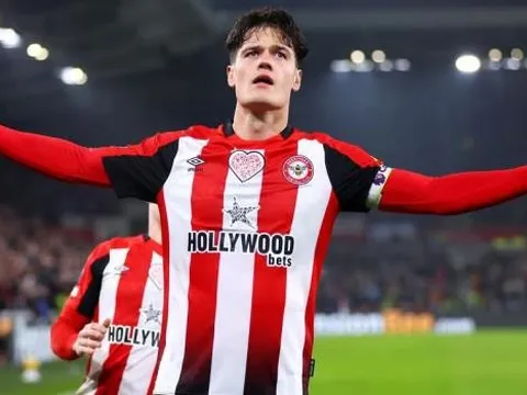 Arsenal đưa Norgaard về làm bức tường phòng ngự mới cho đội bóng