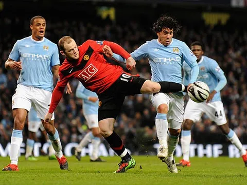 Rooney suy sụp khi một cầu thủ rời MU