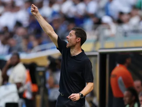 Alonso phải khắc phục một trong những vấn đề chiến thuật lớn nhất của Real Madrid