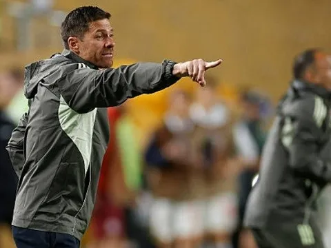 Chiến thắng 3-0, Real vận hành mượt sơ đồ mới của Alonso