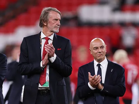 NÓNG: Tottenham kiện INEOS của Sir Jim, đòi bồi thường hơn 11 triệu bảng