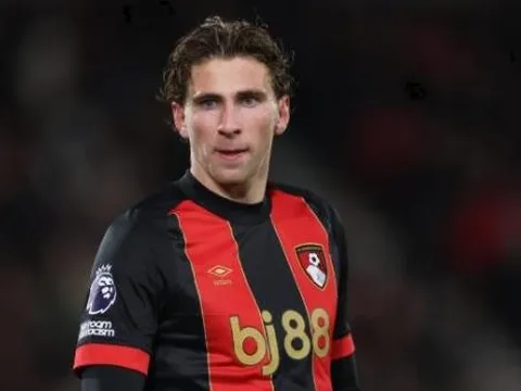 Trung vệ 65 triệu bảng chọn PSG, Newcastle khó chen chân
