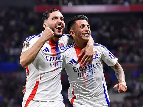 UEFA chốt suất dự Europa League cho Lyon, Crystal Palace hồi hộp chờ phán quyết