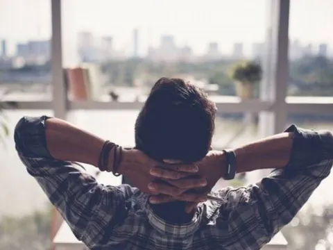 Gia đình có 3 cái càng "to" này, càng sống càng khổ, con cháu khó ngóc đầu lên