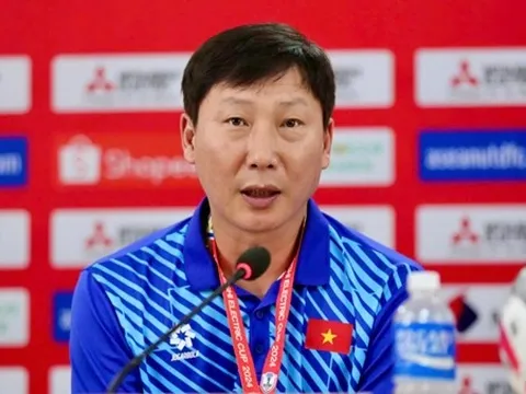 HLV Kim Sang-sik không gây áp lực cho U23 Việt Nam