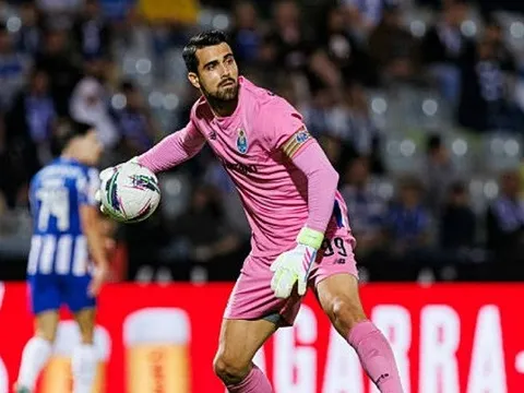 Diogo Costa: Mục tiêu tiếp theo sau Bryan Mbeumo của MU