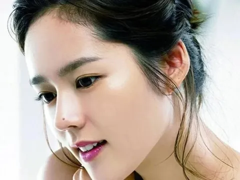 4 nốt ruồi cát tường quý cô phúc lộc song toàn, vượng vận quý nhân, chồng con được nhờ
