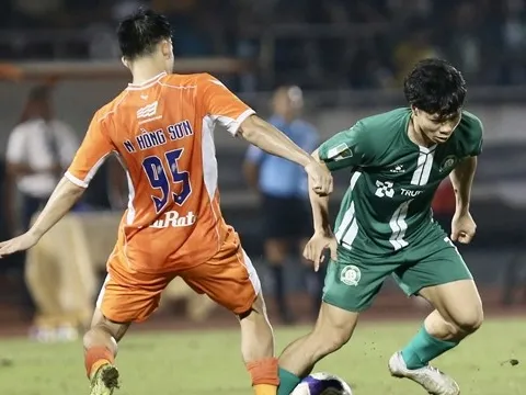 Vỡ mộng V-League: Bình Phước cần nhiều hơn một Công Phượng để làm nên chuyện