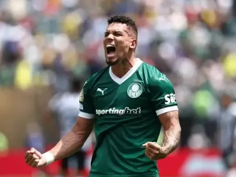 Paulinho và siêu phẩm đưa Palmeiras vào tứ kết