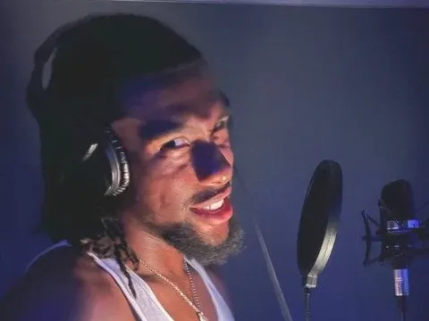 Rapper Alex Iwobi của Fulham: "Tôi không chỉ là cầu thủ, âm nhạc giúp tôi thăng hoa"