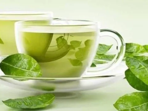 Đừng tưởng trà xanh và nghệ tốt cho sức khỏe: Dùng sai cách dễ hỏng gan, rước họa vào thân!
