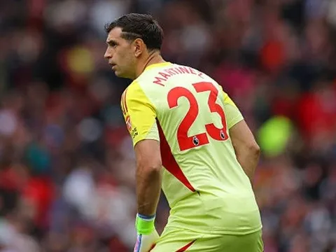 Chelsea tăng tốc vụ Emiliano Martinez để gia cố khung gỗ