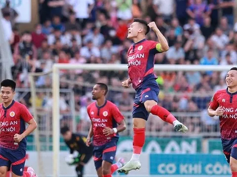 Quang Hải trở lại đỉnh cao, giúp CAHN chinh phục Cúp Quốc gia