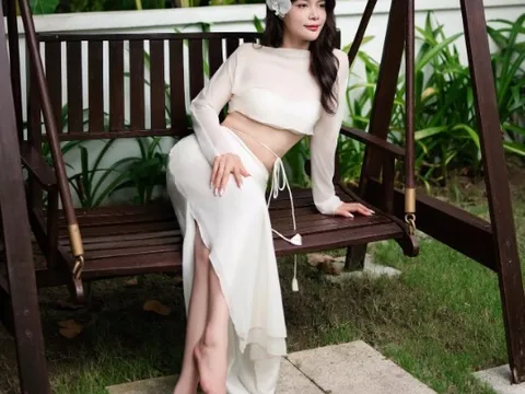 Nét duyên dáng, yêu kiều của hôn thê HLV Văn Sỹ Sơn