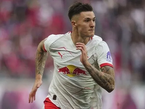 Sesko sẵn sàng rời Leipzig, Arsenal vẫn chưa hành động