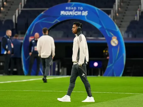 NÓNG: Real sẵn sàng chia tay Rodrygo