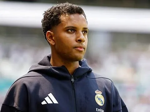 Rodrygo bị thất sủng, Real chờ mãi chưa ai hỏi mua