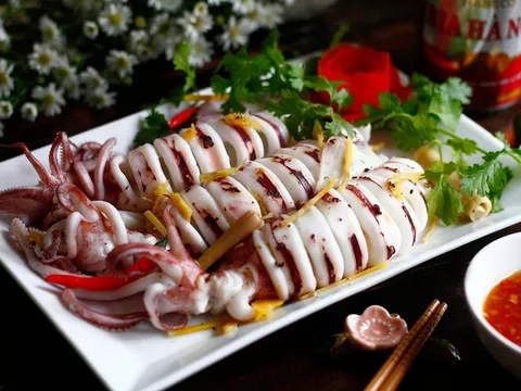 Cách hấp mực không tanh, giòn sần sật ăn là nhớ không quên