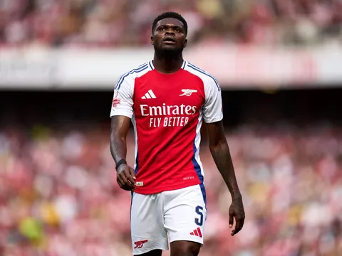 Thomas Partey bị cáo buộc hiếp dâm: Vì sao vụ án dai dẳng và Arsenal bị vạ lây?