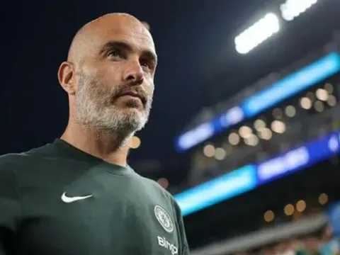 Chelsea nguy cơ mất tân binh vì UEFA siết chi tiêu