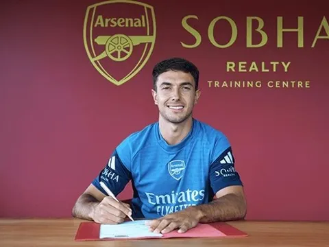 CHÍNH THỨC: Arsenal công bố tân binh Martin Zubimendi
