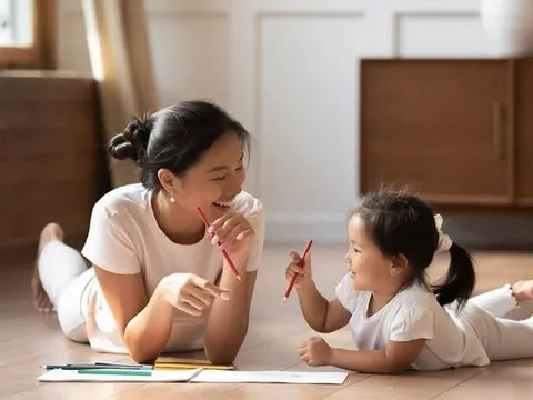Trẻ nhỏ có đặc điểm này lớn lên EQ cao, giàu có thông minh