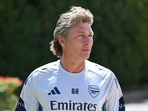 CHÍNH THỨC: Gabriel Heinze gia nhập ban huấn luyện của Arsenal