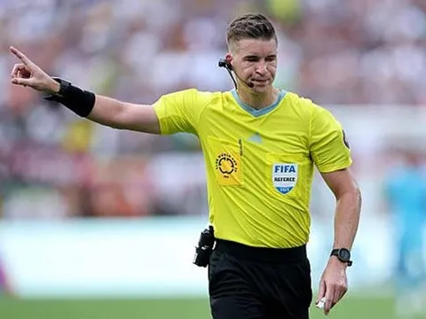 VAR cứu Chelsea: Lý do trọng tài từ chối phạt đền của Fluminense