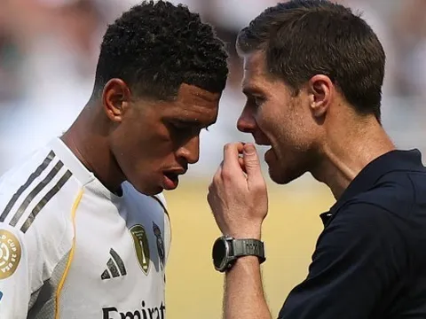 Alonso cân não xếp đội hình Real Madrid đấu PSG