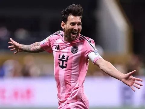 Messi lập cú đúp, Inter Miami thắng kịch tính New England