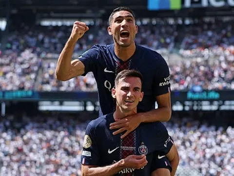 'Một số pha bóng của PSG đá như game Fifa'