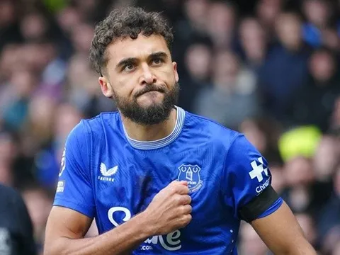 NÓNG: Calvert-Lewin sẵn sàng gia nhập Man Utd
