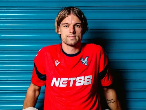CHÍNH THỨC: Crystal Palace công bố thương vụ Borna Sosa