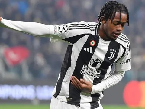 Juventus thanh lý Samuel Mbangula và Alaberto Costa