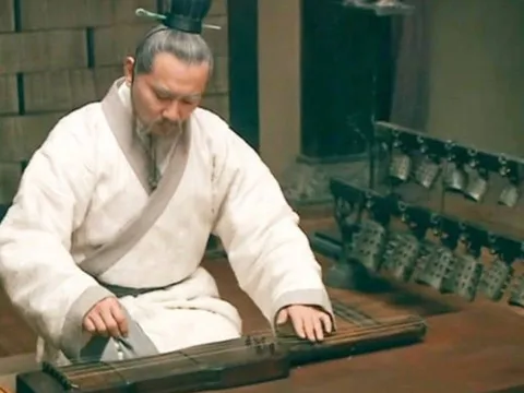 Tổ tiên dạy: 4 thứ tuyệt đối không nên tích trữ trong nhà, càng giữ càng nghèo