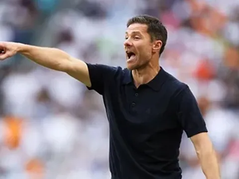 Kỷ nguyên mới ở Real Madrid: Không ngôi sao nào là bất khả xâm phạm dưới thời Alonso