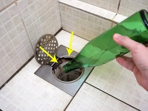 Đổ bia thừa xuống cống: Mẹo đơn giản giúp giải quyết vấn đề nan giải trong mọi gia đình