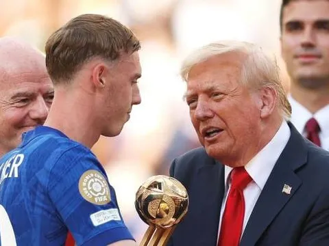 Cole Palmer bùng nổ, được Donald Trump trao MVP tại Club World Cup