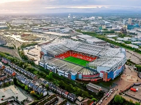 Sân vận động Old Trafford: "Nhà hát của những giấc mơ" tái sinh từ đống tro tàn