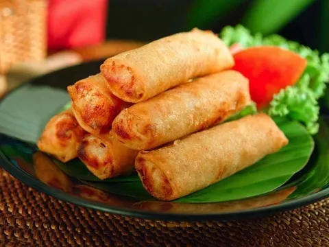 Cách làm nem hải sản ngon tại nhà